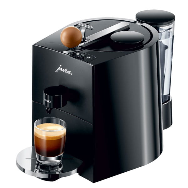 Ekspres Jura ONO w kolorze Coffee Black, zaprezentowany od prawej strony