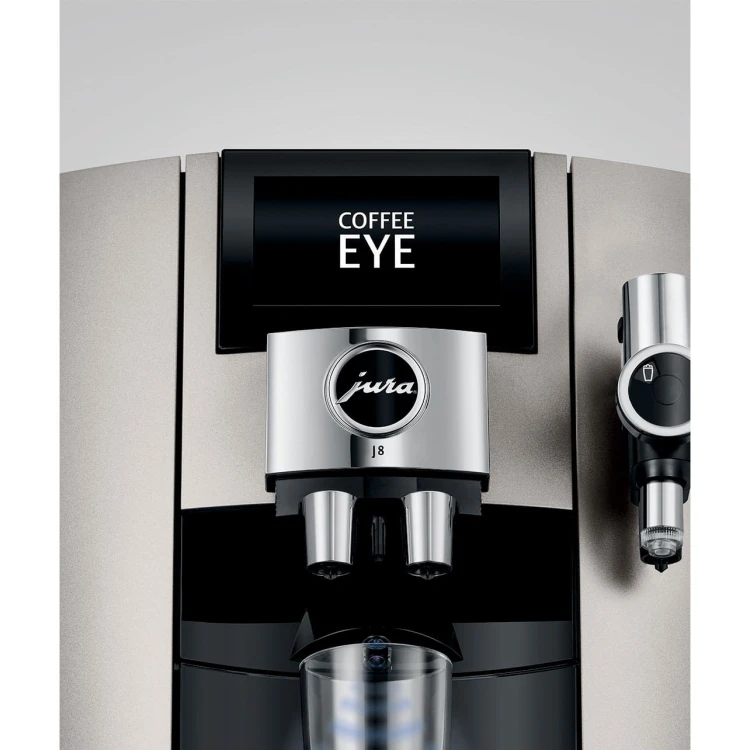 Ekspres Jura J8 w kolorze Midnight Silver, zaprezentowana funkcja Coffee Eye - czujnik wykrycia szklanki