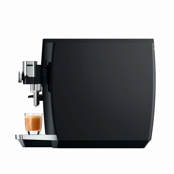 Ekspres Jura S8 EB w kolorze Piano Black, widok na prawy bok