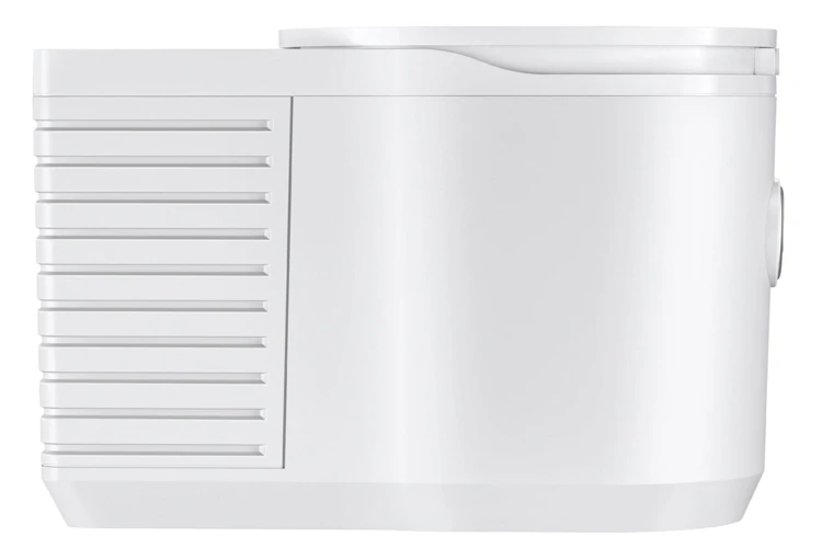 cc0-6l_white_image2.jpg