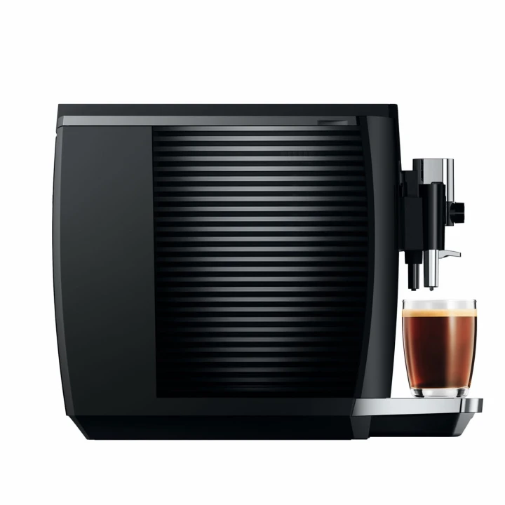 Ekspres Jura E8 EC w kolorze Piano Black, prezentacja zbiornika na wodę we wzór w linie