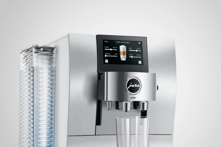 Ekspres Jura Z10 w kolorze białym, widok na ekran dotykowy z personalizacją kawy Latte Macchiato