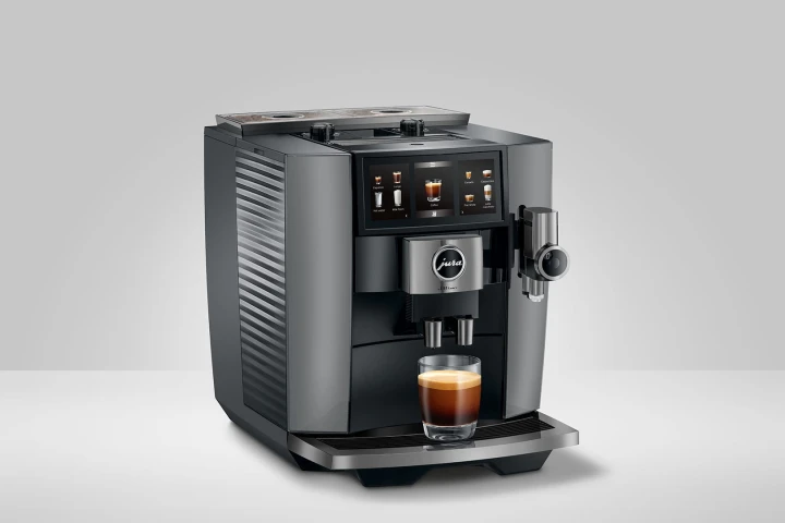 Ekspres Jura J10 Twin w kolorze Diamond Onyx - prezentacja ekspresu