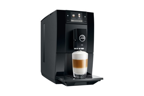 Prezentacja ekspresu Jura A8 z kawą latte macchiato